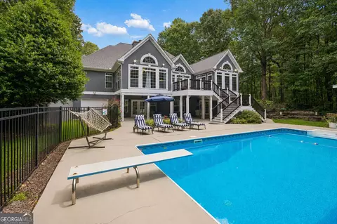 Exterior - 9125 Patrick Pl, Winston, GA 30187 photo 8 of 10