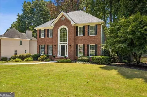 1401 Providence Dr, Lawrenceville, GA 30044