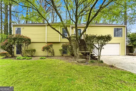 2754 Georgian Ter, Marietta, GA 30068