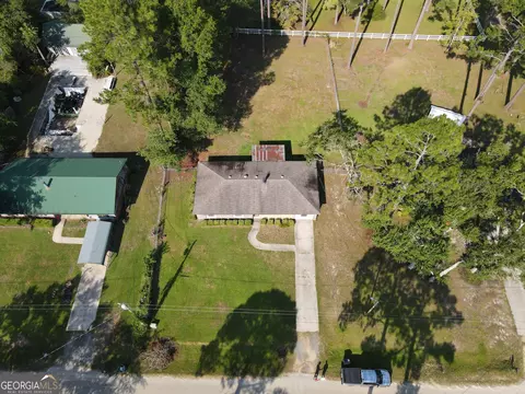 View/Area - 157 Ext N Jefferson St, Lyons, GA 30436 photo 3 of 4