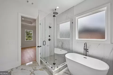 Bath - 3263 N Bogan Rd, Buford, GA 30519 photo 6 of 10