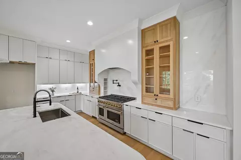 Kitchen - 3263 N Bogan Rd, Buford, GA 30519 photo 3 of 7