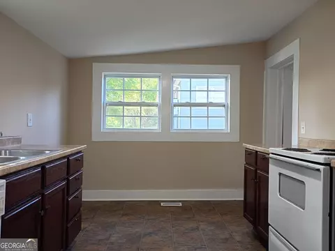Kitchen - 207 Park Ave, Lagrange, GA 30240 photo 2 of 2