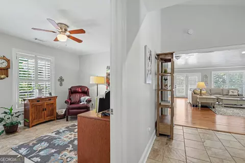 Entry Way - 174 Bell Colony Rd, Dillard, GA 30537 photo 4 of 5