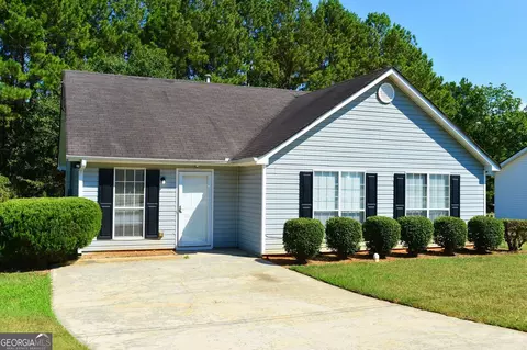 4256 Viewpoint Ln, Ellenwood, GA 30294
