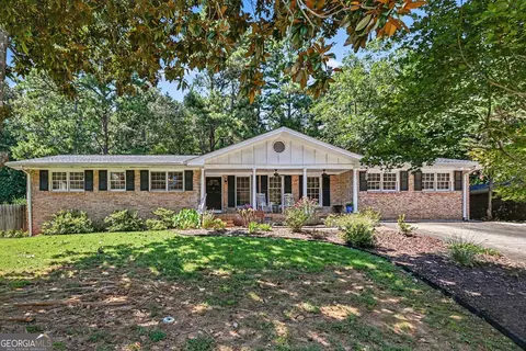2730 Millwood Ct, Decatur, GA 30033