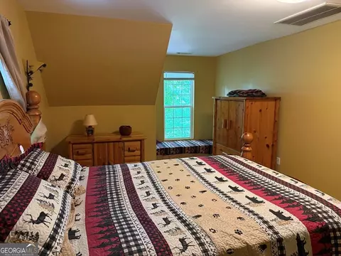 Bedroom - 206 Bethabara Loop, Hayesville, NC 28904 photo 3 of 5