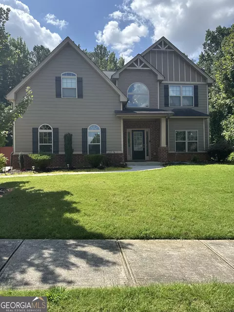 2948 Village Park Dr E, Ellenwood, GA 30294