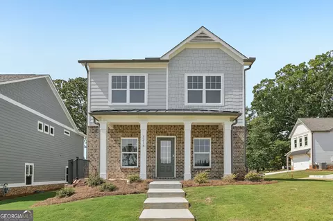 5218 Trace View Dr, Flowery Branch, GA 30542