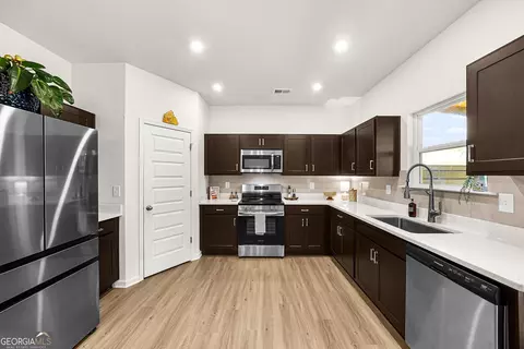 Kitchen - Undisclosed, Cartersville, GA 30121 photo 1 of 2