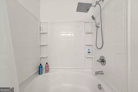 Bath - Undisclosed, Cartersville, GA 30121 photo 2 of 3