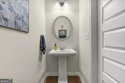 Entry Way - Undisclosed, Cartersville, GA 30121 photo 3 of 4
