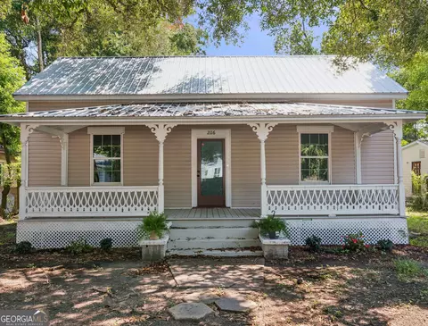 2116 Union St, Brunswick, GA 31520
