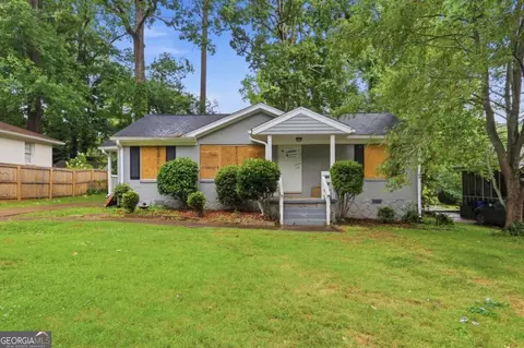 3453 Lark Ln, Decatur, GA 30032