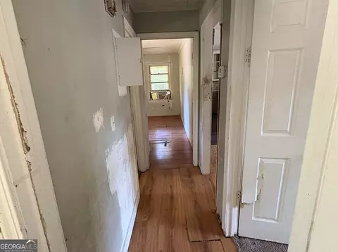 Entry Way - 7126 Pineview Dr, Covington, GA 30014 photo 2 of 2