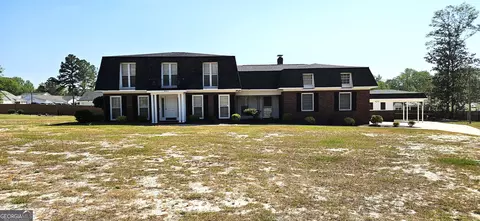 402 Brannen Dr, Statesboro, GA 30458