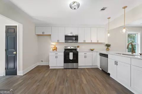 Kitchen - 92 Circle St, Forsyth, GA 31029 photo 2 of 4