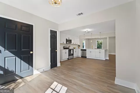 Entry Way - 92 Circle St, Forsyth, GA 31029 photo 2 of 2