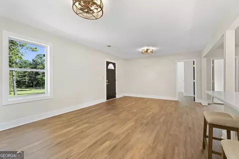 Living - 92 Circle St, Forsyth, GA 31029 photo 3 of 3