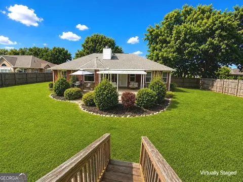 Exterior - 326 Silver Cir, Warner Robins, GA 31093 photo 8 of 11