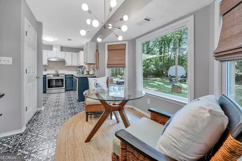 Dining - 323 Spring Rd, Covington, GA 30016 photo 2 of 5