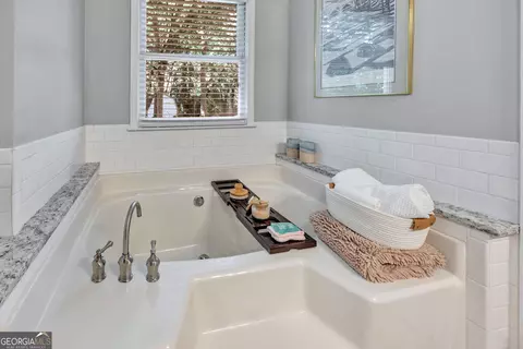 Bath - 323 Spring Rd, Covington, GA 30016 photo 3 of 4