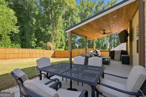 Exterior - 617 Edgemore Rd, Canton, GA 30114 photo 13 of 14