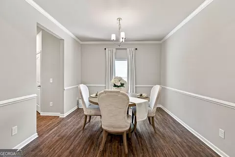 Dining - 617 Edgemore Rd, Canton, GA 30114 photo 1 of 2
