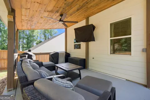Exterior - 617 Edgemore Rd, Canton, GA 30114 photo 11 of 14
