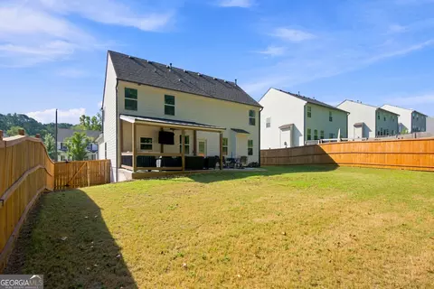 Exterior - 617 Edgemore Rd, Canton, GA 30114 photo 9 of 14