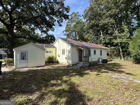 780 North Ave, Forest Park, GA 30297