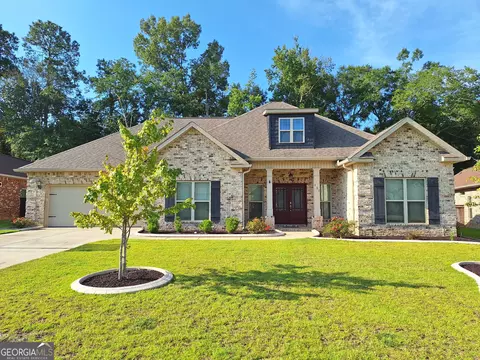 121 Windborne Ct, Kathleen, GA 31047
