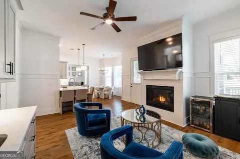 Living - 105 Red Bluff Dr, Athens, GA 30607 photo 4 of 4