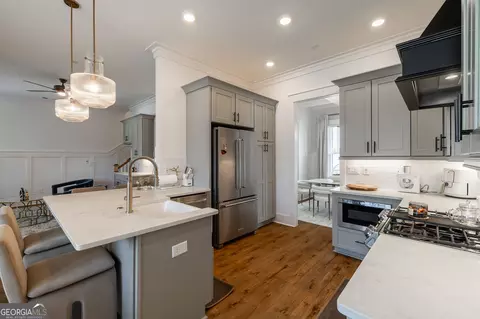 Kitchen - 105 Red Bluff Dr, Athens, GA 30607 photo 3 of 6