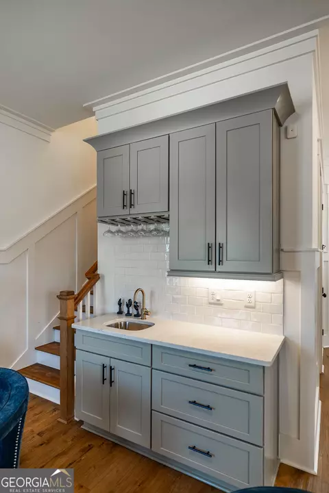 Kitchen - 105 Red Bluff Dr, Athens, GA 30607 photo 6 of 6