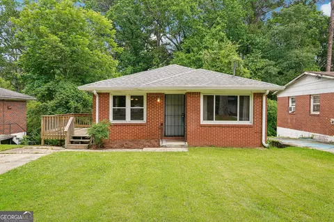 655 Albert St NW, Atlanta, GA 30318