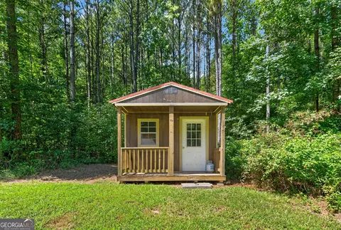 Exterior - 90 Edwin Smith Rd, Newnan, GA 30263 photo 10 of 14