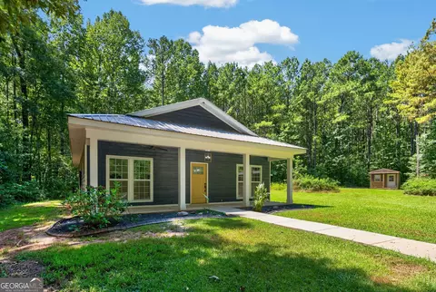 Exterior - 90 Edwin Smith Rd, Newnan, GA 30263 photo 3 of 14