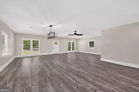 Living - 90 Edwin Smith Rd, Newnan, GA 30263 photo 7 of 7