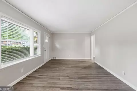 2774 Wedgewood Ter, Decatur, GA 30032