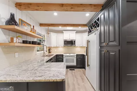 Kitchen - 4785 Perry Rd, Gainesville, GA 30506 photo 1 of 4