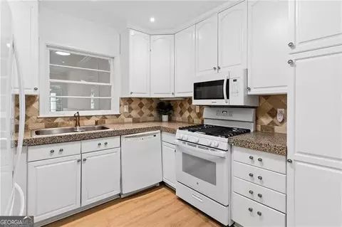 Kitchen - Undisclosed, Atlanta, GA 30338 photo 3 of 3