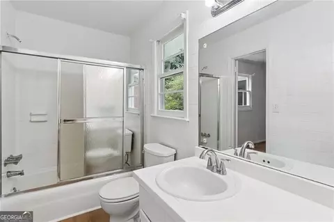 Bath - Undisclosed, Atlanta, GA 30338 photo 2 of 5