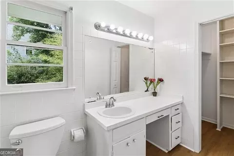 Bath - Undisclosed, Atlanta, GA 30338 photo 1 of 5