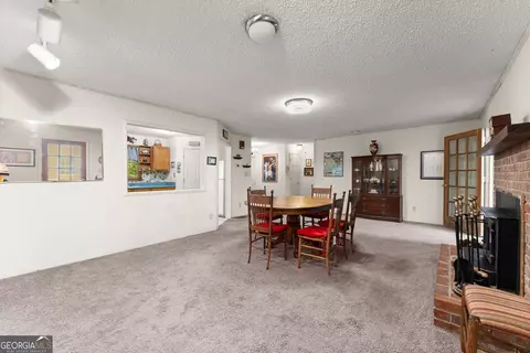 Dining - 350 Old River Rd, Cornelia, GA 30531 photo 2 of 2