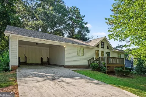 3503 Warwick Way, Snellville, GA 30039