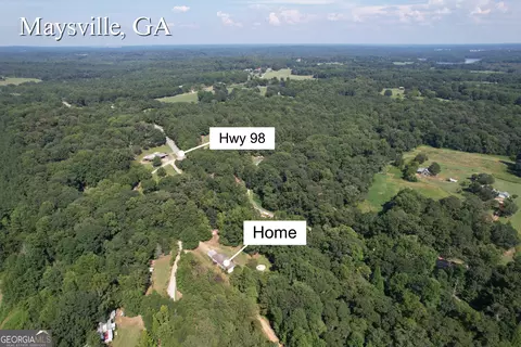 111 Indian Village Dr, Maysville, GA 30558