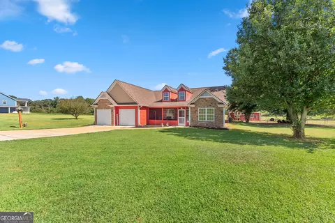 Exterior - 286 Middle Fork Ln, Carnesville, GA 30521 photo 4 of 14