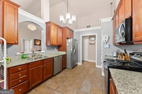 Kitchen - 286 Middle Fork Ln, Carnesville, GA 30521 photo 1 of 3