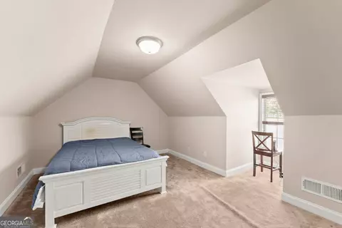 Bedroom - 286 Middle Fork Ln, Carnesville, GA 30521 photo 8 of 9
